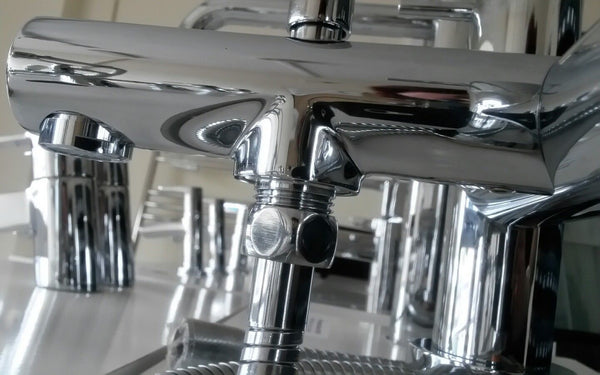 Tre Mercati Contour Lever Head Basin Taps And Bath Shower Mixer Only Pack