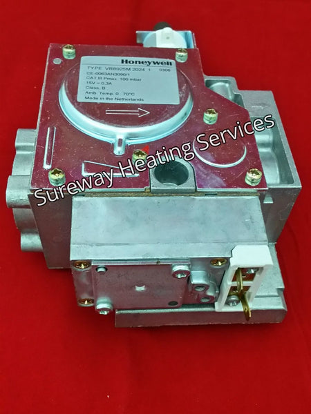 New Potterton Lynx RS Gas Control Valve NG LY 907617 Honeywell VR8925M2024U