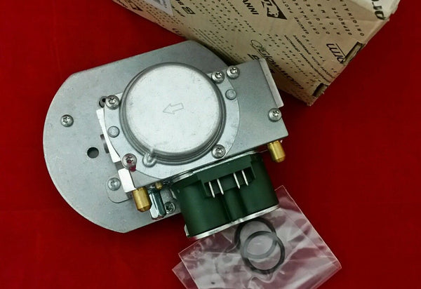 New GLOWWORM 802172 GAS VALVE ASSEMBLY  (Genuine Spares)