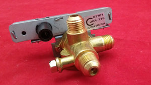 Main 842/1044 Gas Tap Assembly